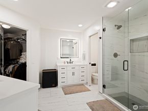 13513 227th Avenue NE, Woodinville WA 98077