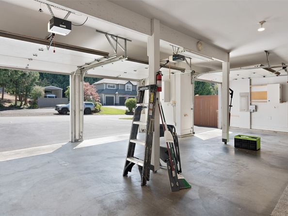 14543 Kingscross Circle NW, Silverdale WA 98383