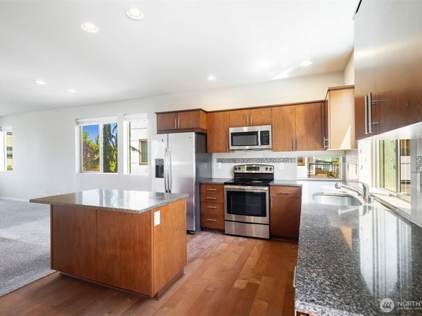 336 CHELAN Avenue NE, Renton WA 98059