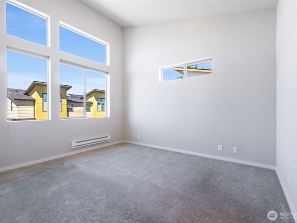 336 CHELAN Avenue NE, Renton WA 98059