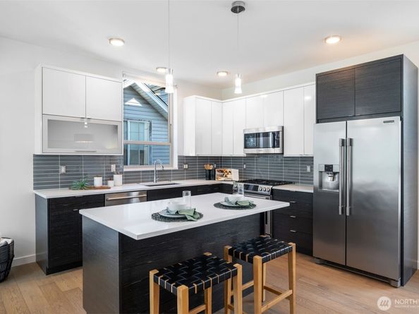 630 NW 85th Street Unit A, Seattle WA 98117