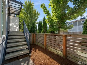 630 NW 85th Street Unit A, Seattle WA 98117