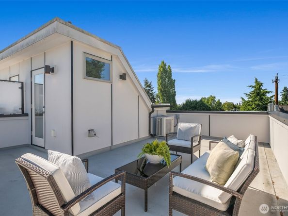 630 NW 85th Street Unit A, Seattle WA 98117