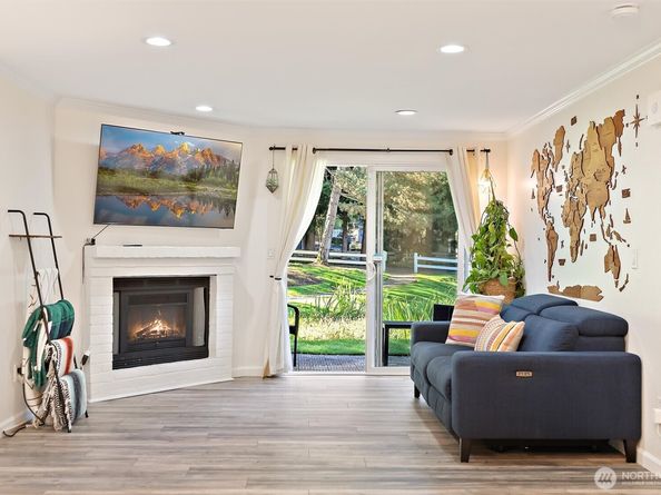 12618 100th Ln Ne J146, Kirkland WA 98034