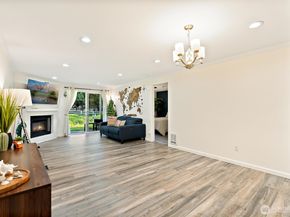 12618 100th Ln Ne J146, Kirkland WA 98034