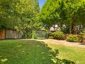 14012 NE 86th Court, Redmond WA 98052