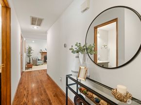 14012 NE 86th Court, Redmond WA 98052