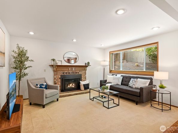 14012 NE 86th Court, Redmond WA 98052