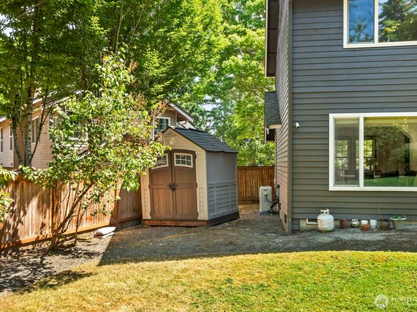 14012 NE 86th Court, Redmond WA 98052