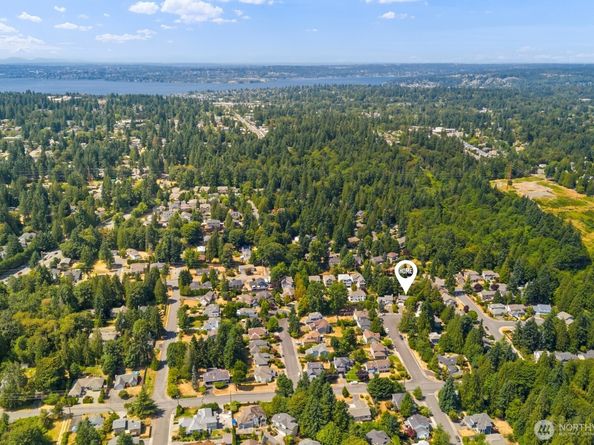 14012 NE 86th Court, Redmond WA 98052