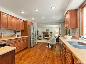 14012 NE 86th Court, Redmond WA 98052