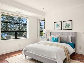 9632 Lake Washington Boulevard NE, Bellevue WA 98004