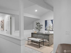 17517 NE 38th Court, Redmond WA 98052