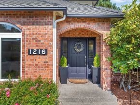 1216 SW 331st Street, Federal Way WA 98023