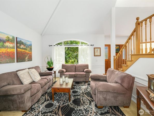 1216 SW 331st Street, Federal Way WA 98023