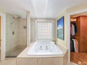 1216 SW 331st Street, Federal Way WA 98023