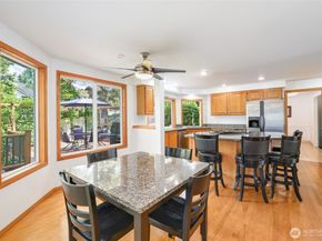 1216 SW 331st Street, Federal Way WA 98023