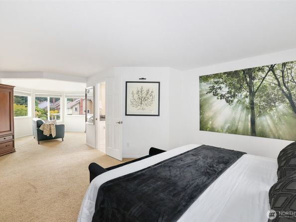 1216 SW 331st Street, Federal Way WA 98023