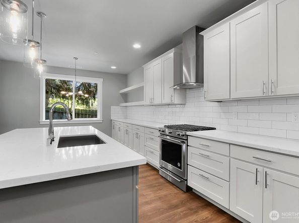 14130 15th Avenue W, Lynnwood WA 98087