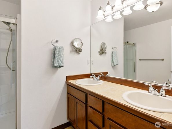 2923 Belmonte Lane, Everett WA 98201