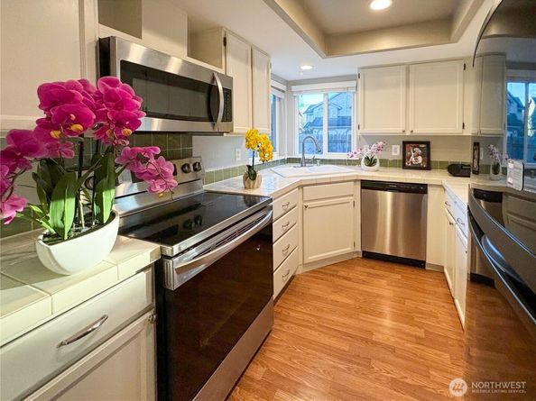 18528 20th Drive SE, Bothell WA 98012