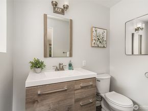 11804 SE 165TH Street, Renton WA 98058