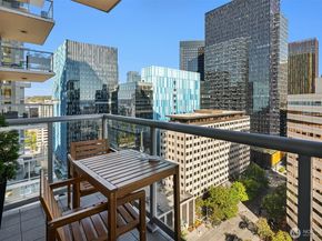 588 Bell Street 1804S, Seattle WA 98121