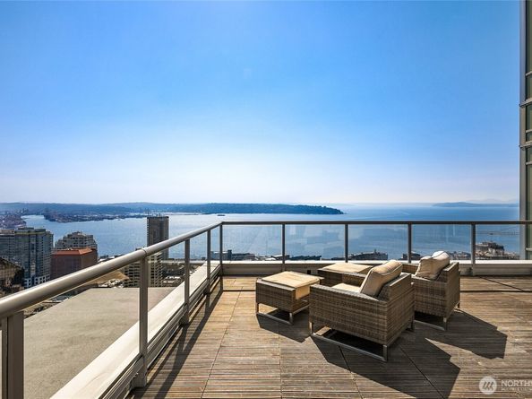 588 Bell Street 1804S, Seattle WA 98121