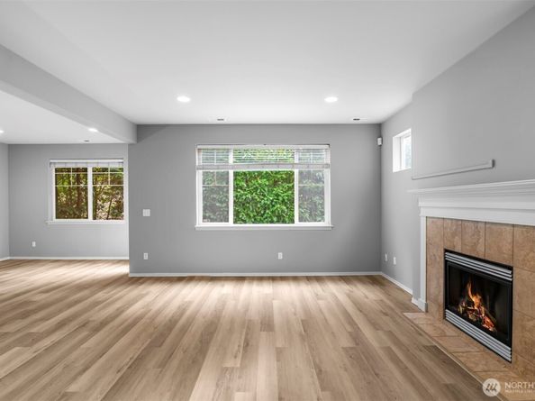 13117 28th Ave W, Lynnwood WA 98087