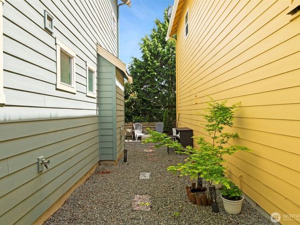 13117 28th Ave W, Lynnwood WA 98087