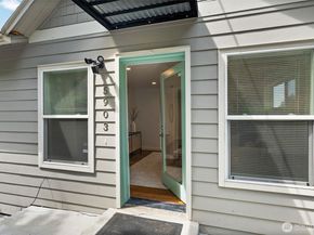 5903 19th Avenue S, Seattle WA 98108