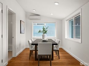 5903 19th Avenue S, Seattle WA 98108