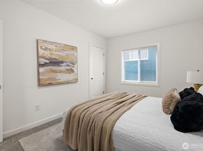 5903 19th Avenue S, Seattle WA 98108