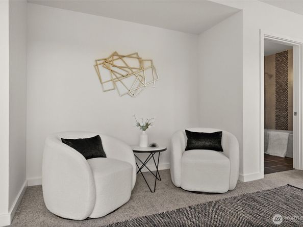 5903 19th Avenue S, Seattle WA 98108