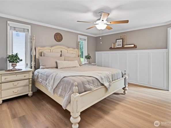 10417 165th Place NE, Redmond WA 98052