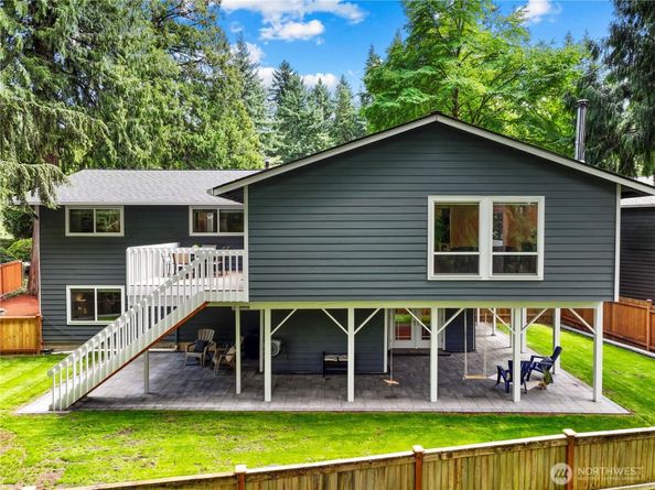 10417 165th Place NE, Redmond WA 98052
