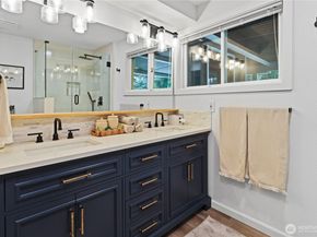 10417 165th Place NE, Redmond WA 98052