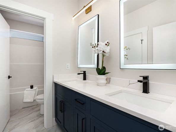 24328 Carter Road 5A, Bothell WA 98021
