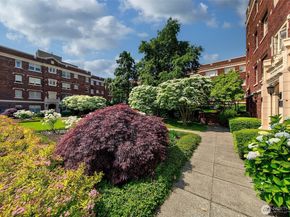 100 W Highland Drive 303, Seattle WA 98119