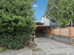 8649 18th Avenue SW, Seattle WA 98106