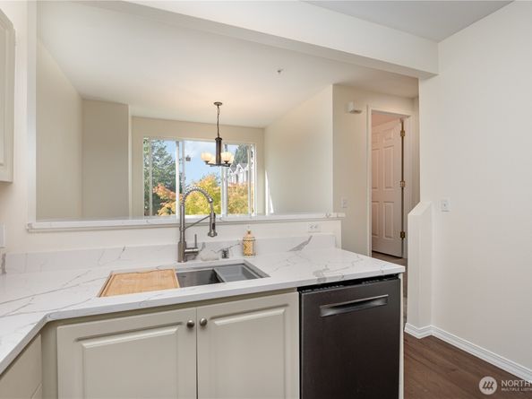 16214 118th Lane NE, Bothell WA 98011