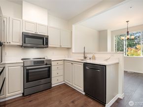 16214 118th Lane NE, Bothell WA 98011