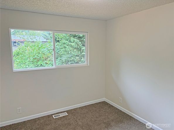 16312 127th Place SE, Renton WA 98058