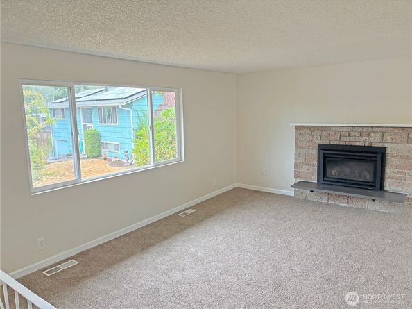 16312 127th Place SE, Renton WA 98058