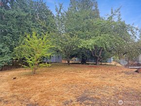 16312 127th Place SE, Renton WA 98058