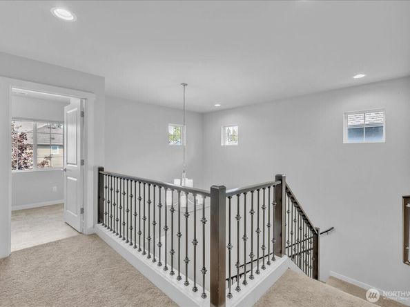 224 157th Place SW, Lynnwood WA 98087