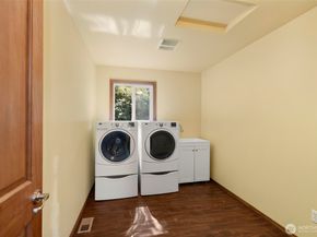 6698 Crimson Sky Loop, Seabeck WA 98380