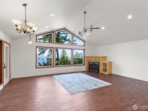 6698 Crimson Sky Loop, Seabeck WA 98380