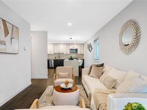 8853 Stone Avenue N, Seattle WA 98103
