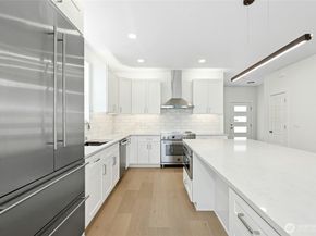 3010 Fauntleroy Avenue SW, Seattle WA 98126